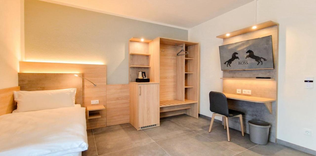 Hotel Schwarzes Ross Ganderkesee Buitenkant foto