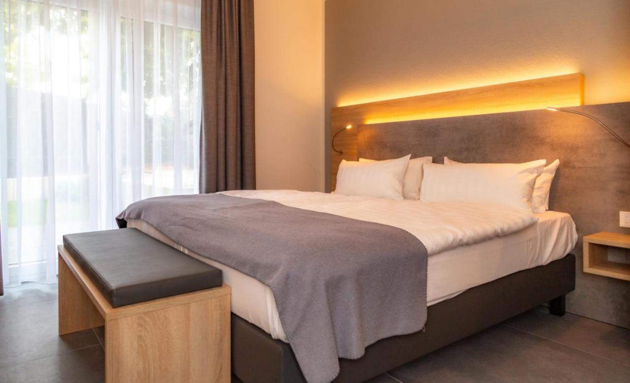 Hotel Schwarzes Ross Ganderkesee Buitenkant foto