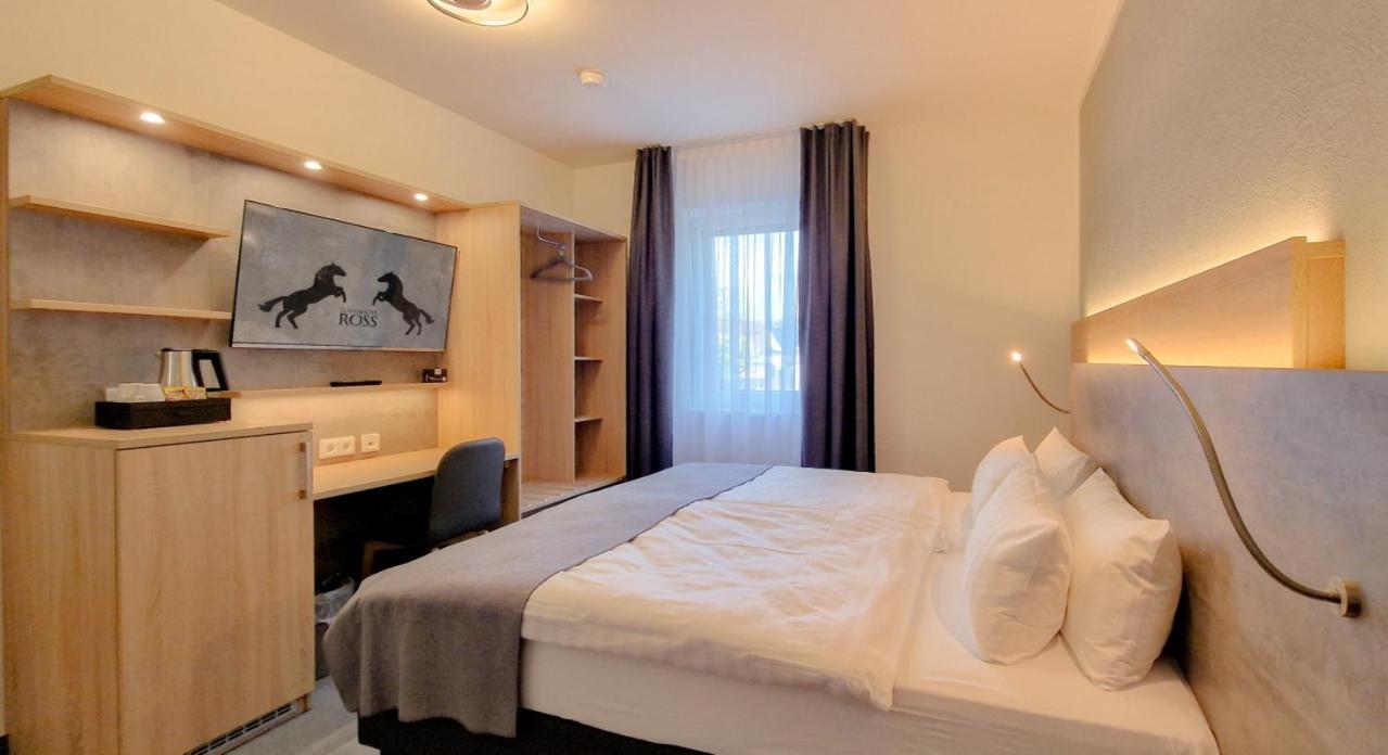 Hotel Schwarzes Ross Ganderkesee Buitenkant foto